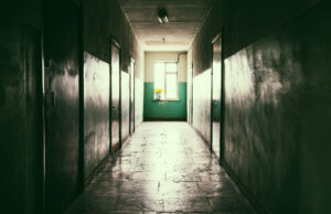 Un bărbat a stat aproape trei ani închis la psihiatrie, după ce polițiștii l-au confundat cu altcineva: „Nimeni nu l-a crezut”