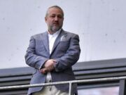 Ultrașii Universității Craiova îl atacă pe patronul Mihai Rotaru: „Lasă vrăjeala”