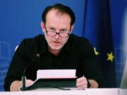 Familia premierului Florin Cîțu l-a executat silit pe fostul primar din Voineasa! Tatăl liderului PNL e de 15 ani în conflict cu autoritățile locale din cauza unei moșteniri!