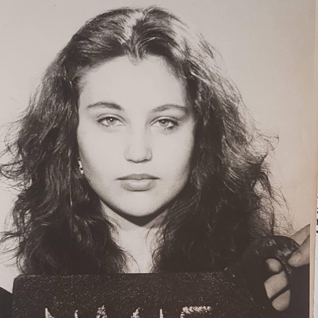 O recunoști? Este una dintre cele mai iubite actrițe din România și arată în continuare fabulos, chiar și la 50 de ani. FOTO O recunoști? Este una dintre cele mai iubite actrițe din România și arată în continuare fabulos, chiar și la 50 de ani. FOTO