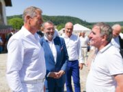 Klaus Iohannis s-a întâlnit cu Gheorghe Hagi la Festivalul ”Săptămâna Haferland” din Brașov