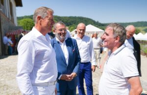 Klaus Iohannis s-a întâlnit cu Gheorghe Hagi la Festivalul ”Săptămâna Haferland” din Brașov