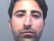 Un paznic a oprit un viol după ce a văzut totul pe camera de supraveghere. Ce s-a întâmplat cu atacatorul