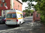 Angajații de la Ambulanța Timiș, obligați să se vaccineze. Ce a pățit o femeie de serviciu care a refuzat