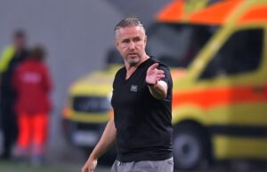 Laurențiu Reghecampf a trecut la fapte după eșecul cu CFR Cluj! Doi fotbaliști ar fi fost excluși din lotul Universității Craiova