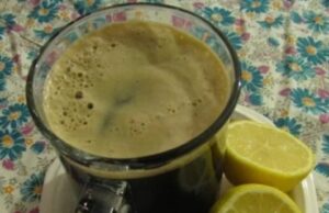 A baut cafea cu LAMAIE in fiecare dimineata! Iar efectul a fost unul UIMITOR, putin stiu de acest TRUC