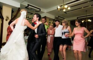 Nunțile sunt complet interzise din acest moment?! Ce se va întâmpla cu evenimentele deja programate?