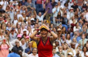 Emma Răducanu câștigă US Open 2021 și scrie istorie: venită din calificări, pentru prima dată într-o finală de Grand Slam, ea nu a pierdut nici măcar un set de-a lungul întregii competiții