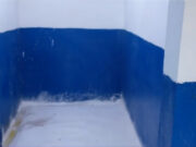 Școala unde toaleta elevilor este „la perete”. DSP anunță că a suspendat cursurile