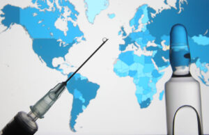 OMS se opune utilizării la scară largă a celei de-a treia doze de vaccin anti-COVID-19: „Nu vom opri așa pandemia”