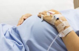 O gravidă din Mehedinți, infectată cu COVID-19, a murit în spital, ignorată de medici: ”Nu aveam cum să o ajutăm”