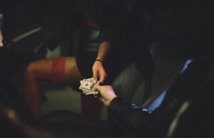 Prostituţia ar putea deveni ilegală în Spania. Premierul vrea să o interzică la 26 de ani după ce ţara a dezincriminat-o