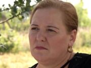 Ea este femeia care s-a întors din morți. Elena spune că a văzut Raiul de mână cu Maica Domnului