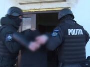 Un profesor de Engleză din Călărași a fost arestat în urma unor acuzații scandaloase. Cum ar fi profitat de inocența unor copile