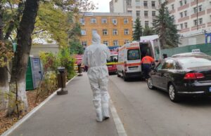 Disperare în spitale, medicii șefi au izbucnit la Prefectură: Se moare pe capete, scapă cine poate / Suntem depășiți și trebuie să recunoaștem