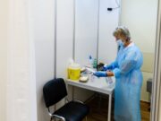 Medicii din linia întâi, prinși cu adeverințe false care îi scuteau de tratarea pacienților COVID