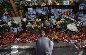 Zi tristă pentru România: Șase ani de la Tragedia Colectiv | Evenimente organizate în memoria victimelor incendiului