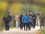 Copilul găsit mort lângă un cimitir din Arad ar fi avut opt ani