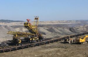 Un angajat CEO în vârstă de 50 de ani a MURIT după ce s-a răsturnat cu un utilaj în Cariera Roșia!