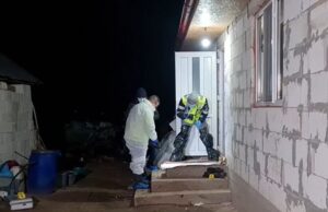 Crimă oribilă la Botoșani. O femeie și-a ucis fratele imobilizat la pat cu o cruzime ieșită din comun. Polițiștii, șocați de ce au găsit la fața locului