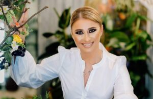 Anamaria Prodan, atac fără precedent: „Laurențiu Reghecampf și-a jefuit familia pentru amantă”. Ce ar fi făcut antrenorul cu conturile din Dubai