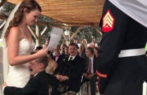 S-a măritat cu un soldat care avea un băiețel de patru ani. Nunta a decurs normal până în momentul în care copilul s-a apropiat de mireasă –