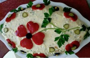 Cum faci cea mai bună SALATĂ BOEUF. Ingredientul GREŞIT pe care toate gospodinele îl folosesc – >>