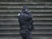 Alertă cu bomba într-o bancă din Capitală