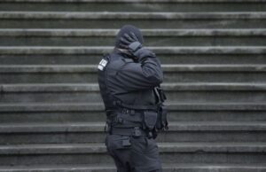 Alertă cu bomba într-o bancă din Capitală