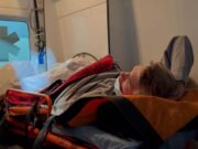 Un bărbat din Botoşani nu a fost primit de părinţi acasă, după o lună petrecută în spital şi mai multe operaţii: „Să vină acasă sănătos, nu bolnav”