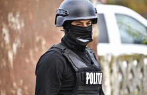Cazul Caracal schimbă legea. În ce situaţii ar putea intra Poliţia cu forţa în casele oamenilor