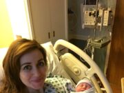 Era la maternitate in travaliu si astepta sa nasca. Cand a auzit ca in salonul alaturat era o alta gravida, n-a mai stat pe ganduri… Gestul acestei femei a facut inconjurul lumii…