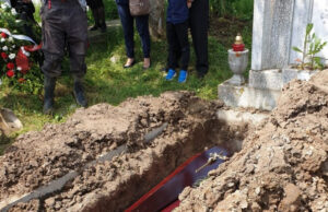 DESCOPERIREA MARCANTĂ A UNUI GROPAR DIN CIMITIRUL ETERNITATEA: ”NE-AM MIRAT TOȚI CÂND AM DESCHIS SICRIUL”