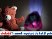 Un bărbat de 60 de ani a abuzat-o în mod repetat pe prietena fiicei care venea să doarmă în casa lor