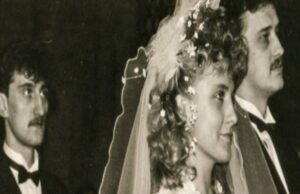 Ani de zile, eu si sotia mea ne-am certat incontinuu. Intr-o seara ne-am certat rau si ne-am jignit. M-am asezat jos in dus si am inceput sa plang si sa ma rog. A doua zi dimineata m-am apropiat de ea in pat si am intrebat-o. M-a privit furioasa, asa ca am intrebat-o iar. Intrebarea asta mi-a salvat casnicia…