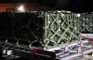 Ucraina a primit al doilea transport de armament din Statele Unite, ca parte a unui ajutor defensiv în valoare totală de 200 de milioane de dolari promis de Washington.