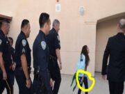 Era prima zi de școală în clasa a patra când în fața ei au apărut peste 12 polițiști și s-a speriat, profesorii nu știau ce să creadă. Iată ce se întâmplase cu fata și ce voiau de la ea..–>