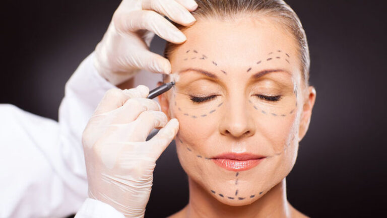 Sute de femei din București și Ilfov au apelat la serviciile lor, în special pentru injectare cu acid hialuronic în buze.