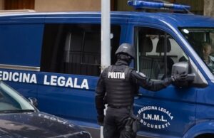 Cadavru parţial dezbrăcat găsit pe şoseaua de centură, în dreptul localităţii Cernica