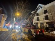 Incendiu la un hotel din Râșnov în care se aflau 60 de turiști