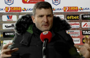 UTA era să rămână fără Laszlo Balint. Arădenii au zece meciuri la rând fără succes în Liga 1, iar antrenorul a vrut să își prezinte demisia, după un conflict cu suporterii.