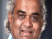 Omul ăsta este cu siguranță cel mai bun șef din lume! E incredibil ce le-a oferit tuturor angajaților lui ca primă înainte de sărbători! Unii au izbucnit în lacrimi când le-a spus ce au primit!..–>