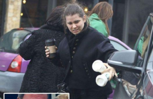 „La 12 ani, tata ne-a asezat pe mine si pe Ianis la masa, si-a luat carnetelul, caci de cand il stiu el noteaza tot in carnetel, si ne-a intrebat 😮” Anunţul făcut de Kira Hagi despre tatăl ei –»