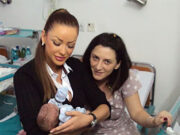 Primele imagini cu fetita Marei Banica! Ce nume rar a ales pentru micuta! Doar o romanca celebra il poarta –>