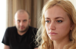 „Am 48 de ani și o soție teribil de atrăgătoare. Viața noastră amoroasă era de vis. Într-o seară, în pat…”