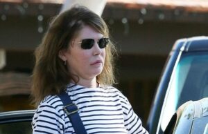 Băutura, bat-o vina! A ajuns de nerecunoscut din cauza alcoolului! Toți se freacă la ochi când o văd, căci nu le vine să creadă că e tocmai ea: