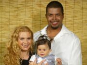 Cum arată acum Inoke, la 19 ani. Anul trecut, tânăra, care stătea cu mama ei Luana, a rupt legătura cu Cabral. În prezent, fata nici nu se mai află în țară –»