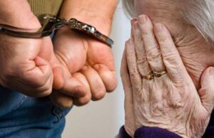 Caz șocant, la Iași! A fugărit-o și i-a rupt chiloții de pe ea. Clipe de groază pentru o femeie de 69 de ani, violată în propria casă