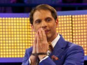 „Eram la Cluj, a venit un domn la mine și mi-a zis: <<Soția mea a muritacum patru ani și de atunci, de fiecare dată când apăreți la televizor,eu.