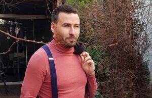 Decăderea „prințului” Adrian Cristea. Cândva învârtea banii cu lopata, iar acum abia are după ce bea apă! Ce a ajuns să facă acum –»